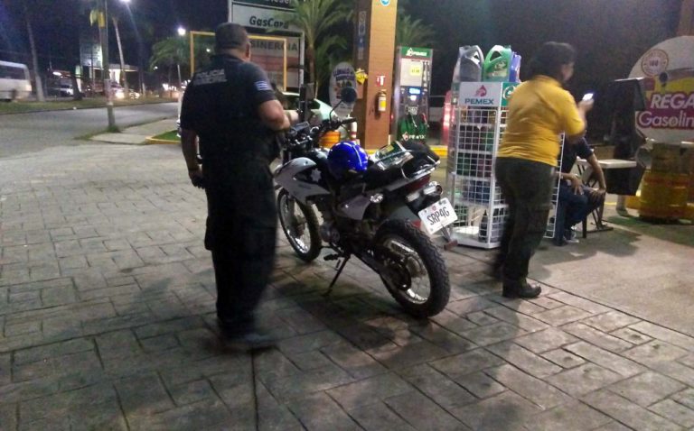 Asaltan 2 gasolineras en una sola noche Noticias de Puerto Vallarta | NotiespacioPV | Asaltan 2 gasolineras en una sola noche