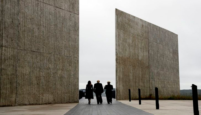 Trump establece que el memorial 9/11 renovó sus ganas de hacer el muro