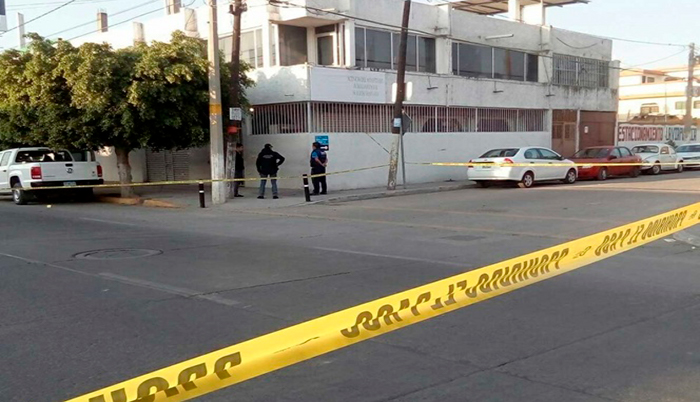 Grupo armado ataca las oficinas de la Fiscalía General, en Irapuato