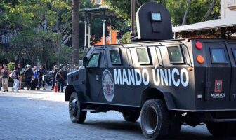 Notiespacio PV | Niña de dos años muere por presunta confusión de la policía en Coahuila