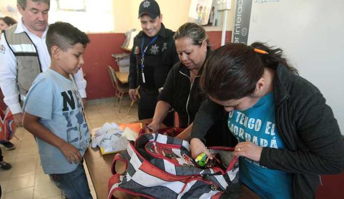 Noticias de Puerto Vallarta | NotiespacioPV | SEP evaluará programa 'Mochila Segura'
