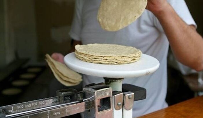 Noticias de Puerto Vallarta | NotiespacioPV | Tortilla, se ‘come’ a la inflación con un aumento de casi 300% desde 1999