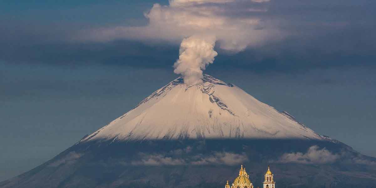 Noticias de Puerto Vallarta | NotiespacioPV | 'Popo' lanza 143 exhalaciones y presenta 5 horas de tremor