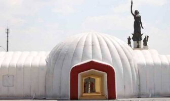 Noticias de Puerto Vallarta | NotiespacioPV | Instalan hospital inflable en Pachuca para atender casos de coronavirus