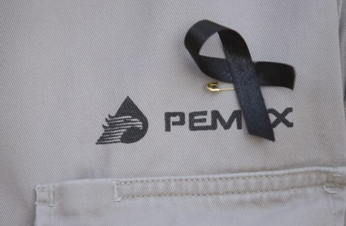 Noticias de Puerto Vallarta | NotiespacioPV | Pemex lamenta fallecimiento de trabajador por medicamento contaminado