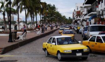 Noticias de Puerto Vallarta | NotiespacioPV | Piden acatar las recomendaciones para la higiene en el transporte.