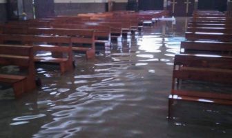 Noticias de Puerto Vallarta | NotiespacioPV |  La tormenta tropical "Hernán" no respetó la Casa de Dios