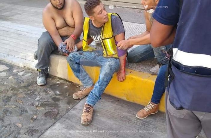 Noticias de Puerto Vallarta | NotiespacioPV | Se pelean a machetazos en centro de Puerto Vallarta
