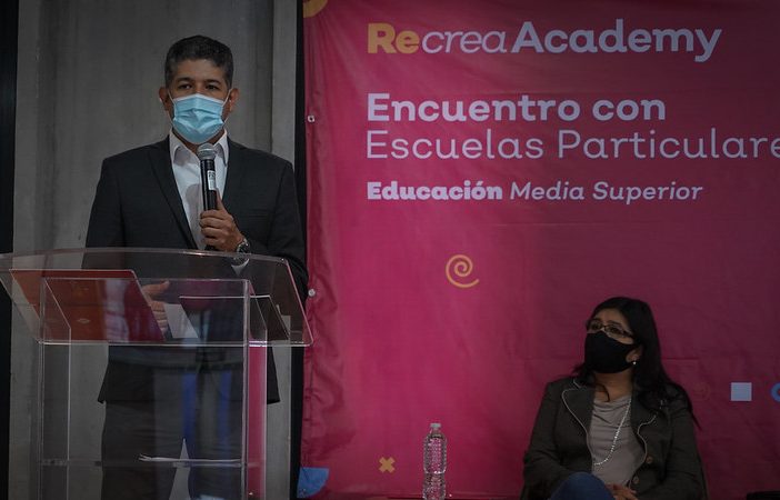 Noticias de Puerto Vallarta | NotiespacioPV | Actividades semi presenciales en prepas particulares no han detonado casos de Covid 19