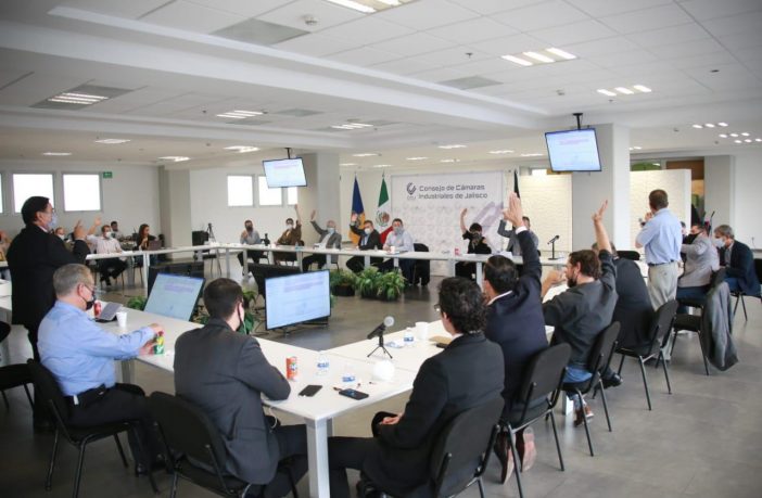 Noticias de Puerto Vallarta | NotiespacioPV | Severas divisiones en las cúpulas empresariales de Jalisco por reelección de coordinador