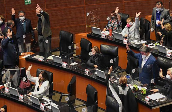 Noticias de Puerto Vallarta | NotiespacioPV | La oposición cede: se aprueba la eliminación del fuero presidencial