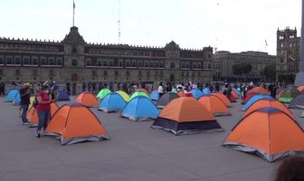 Noticias de Puerto Vallarta | NotiespacioPV | Sin pena ni gloria. FRENA anuncia que se retira del Zócalo