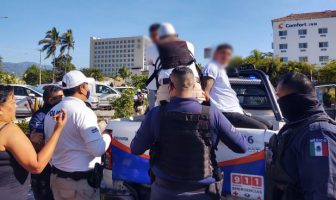 Noticias de Puerto Vallarta | NotiespacioPV | 2 detenidos por intentar comprar con tarjetas clonadas en Vallarta