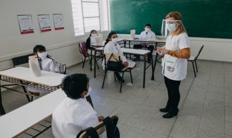 Noticias de Puerto Vallarta | NotiespacioPV | Grupos reducidos regresarán a la escuela para retroalimentación
