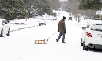Noticias de Puerto Vallarta | NotiespacioPV | Texas; sin comida, agua y ni electricidad