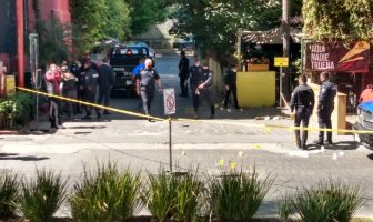 Noticias de Puerto Vallarta | NotiespacioPV | Muere en el hospital el hombre que subieron a la pick up tras tiroteo en Zapopan