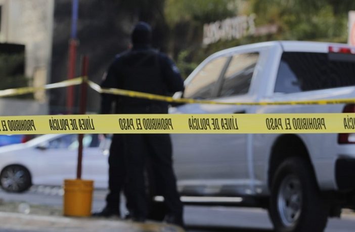 Noticias de Puerto Vallarta | NotiespacioPV | En GDL, mujer pierde la vida a balazos mientras trabajaba