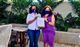 Noticias de Puerto Vallarta | NotiespacioPV | Idalia González firma acuerdo para fortalecer el bienestar animal