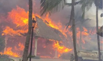 Noticias de Puerto Vallarta | NotiespacioPV | Arde lobby de lujoso hotel en la Riviera Maya