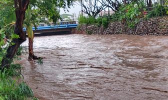 Noticias de Puerto Vallarta | NotiespacioPV | Tormenta en Vallarta paraliza por momentos la ciudad