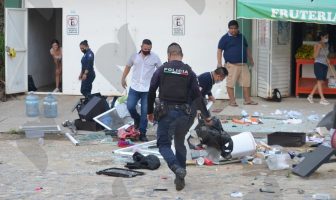 ¡Se le metió el diablo y arrojó todo desde su departamento!