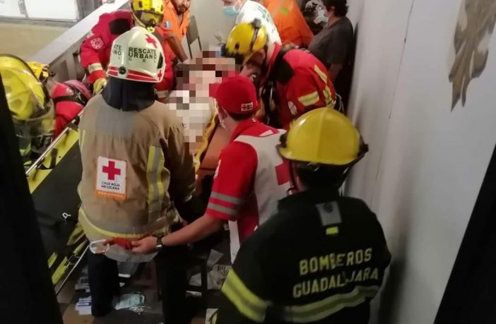 Noticias de Puerto Vallarta | NotiespacioPV | Explosión de pirotecnia en Iglesia deja 4 lesionados graves