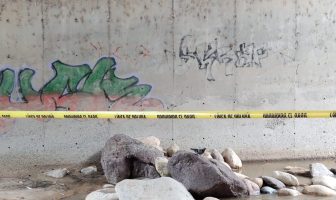 Muere indigente a orillas del Río Cuale en el Remance
