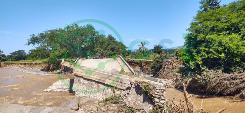 Colapsa puente que conecta con El Cantón Noticias de Puerto Vallarta | NotiespacioPV | Colapsa puente que conecta con El Cantón