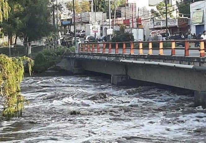 Noticias de Puerto Vallarta | NotiespacioPV | Fallece masculino tras arrojarse a un río; intentaba salvarle la vida a su hijo