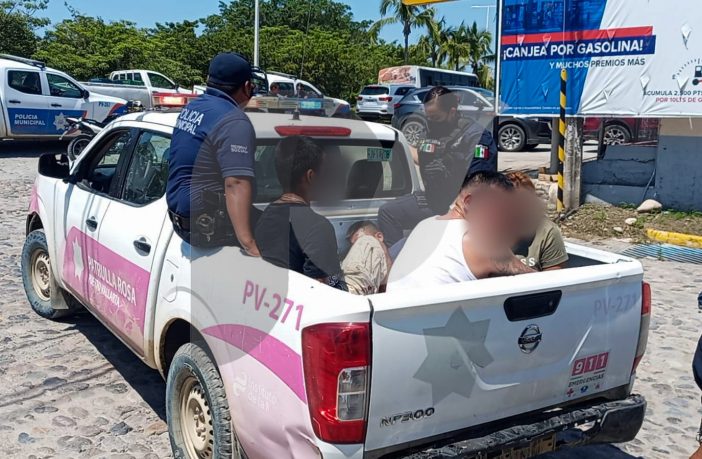 Noticias de Puerto Vallarta | NotiespacioPV | Fuerte persecución policial se llevó a cabo en Puerto Vallarta, detenidos saldrán libres pronto