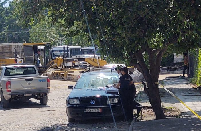 Noticias de Puerto Vallarta | NotiespacioPV | Vendedor de tuba fallece en una banqueta en la colonia López Máteos
