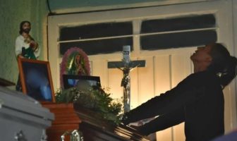 Noticias de Puerto Vallarta | NotiespacioPV | "Que diosito me lleve para abrazarnos los cuatro": señala Jorge luego de perder a su familia en Cerro del Chiquihuite