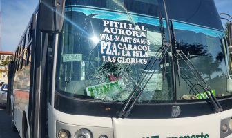 Noticias de Puerto Vallarta | NotiespacioPV | Conductor de Unibus impacta a un peatón en la Medina Ascencio