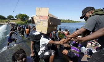 Noticias de Puerto Vallarta | NotiespacioPV | Migrantes haitianos mueren ahogados al cruzar el Río Bravo; un niño entre ellos.