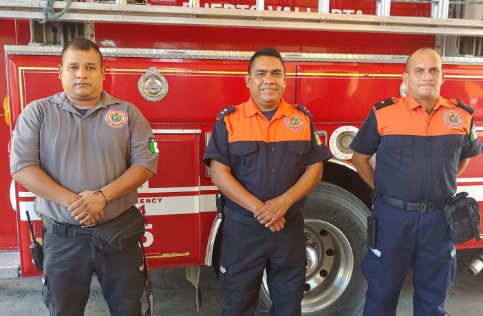 Noticias de Puerto Vallarta | NotiespacioPV | Personal de Protección Civil y Bomberos se capacitan para ser multifuncional