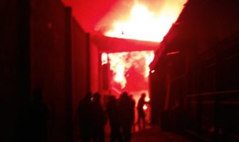 Noticias de Puerto Vallarta | NotiespacioPV | VIDEO: incendio en una fabrica de muebles en la Ciudad de México