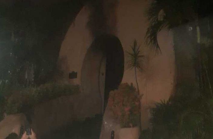 Noticias de Puerto Vallarta | NotiespacioPV | VIDEO 3 hombres provocaron incendio en la discoteca Baby'O en Acapulco