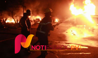 Noticias de Puerto Vallarta | NotiespacioPV | Más de 90 muertos tras explosión de camión cisterna en Sierra Leona