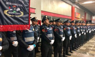 Noticias de Puerto Vallarta | NotiespacioPV | "Le disparó a una mujer; pero lo perseguí por 10 minutos" policía de CdMx frustró asalto