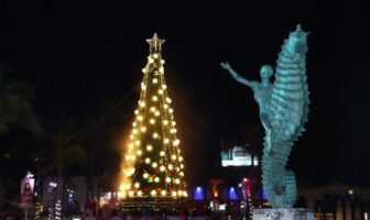 Noticias de Puerto Vallarta | NotiespacioPV | Cancelación de la celebración de fin de año fue solicitud directa de Alfaro