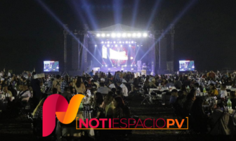 Noticias de Puerto Vallarta | NotiespacioPV | Así fue la "Gran Posada Navideña" del Ayuntamiento de Puerto Vallarta