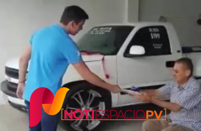Noticias de Puerto Vallarta | NotiespacioPV | Rifa su camioneta para pagar tratamiento contra el cáncer; ganador devuelve el premio