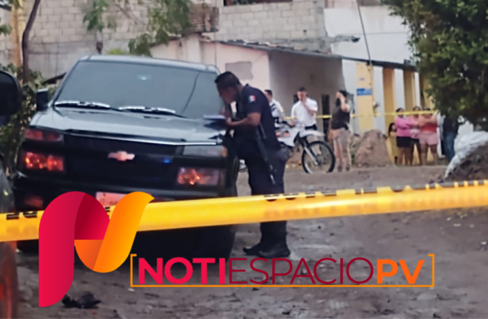 Noticias de Puerto Vallarta | NotiespacioPV | Dueño de la camioneta fue el perseguido por los policías municipales