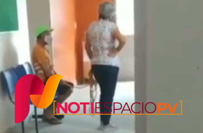 Noticias de Puerto Vallarta | NotiespacioPV | VIRAL: Mujer lleva a su esposo amarrado para que le apliquen la vacuna contra Covid-19