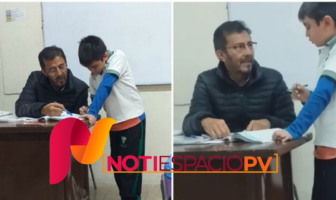 Notiespacio PV | Maestro ayuda al hijo de una alumna a hacer la tarea y se vuelve viral