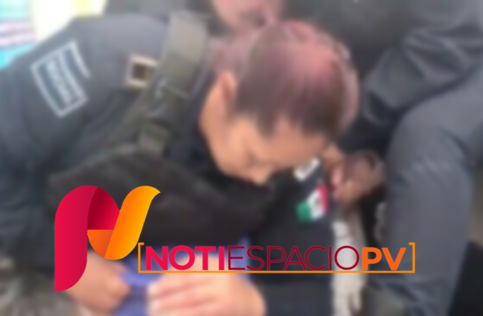 Noticias de Puerto Vallarta | NotiespacioPV | Policías municipales de Pachuca someten a adulta mayor; son suspendidos