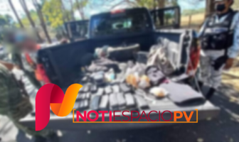 Noticias de Puerto Vallarta | NotiespacioPV | Un agente de la FGE es detenido con un arsenal en Colima