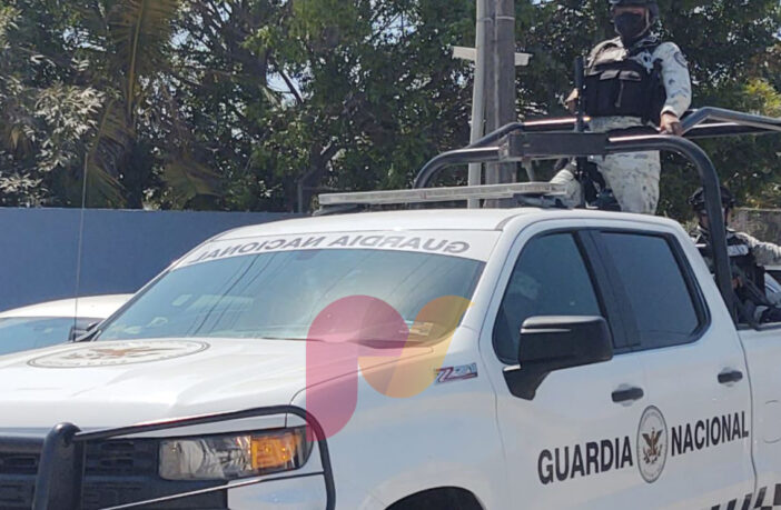 Sujetos armados habrían amagado y golepado a un alumno de la Univa