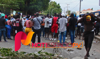 Noticias de Puerto Vallarta | NotiespacioPV | Migrantes se enfrentan a la Guardia Nacional en Tapachula