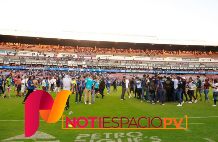 Noticias de Puerto Vallarta | NotiespacioPV | 19 lesionados en el estadio de La Corregidora son dados de alta; Gobierno cubrirá gastos